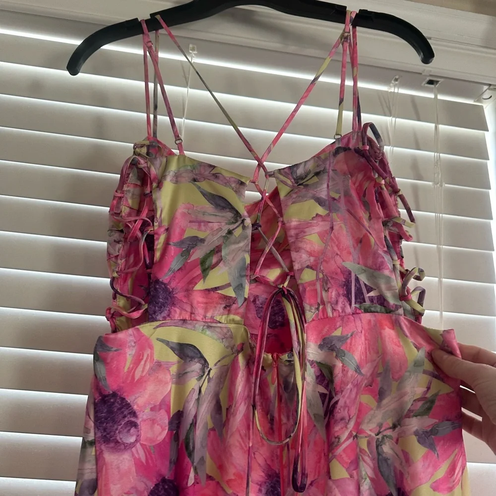 ASTR The Label Antlia Floral Pink and Green Maxi Dress - Picture 4 of 10